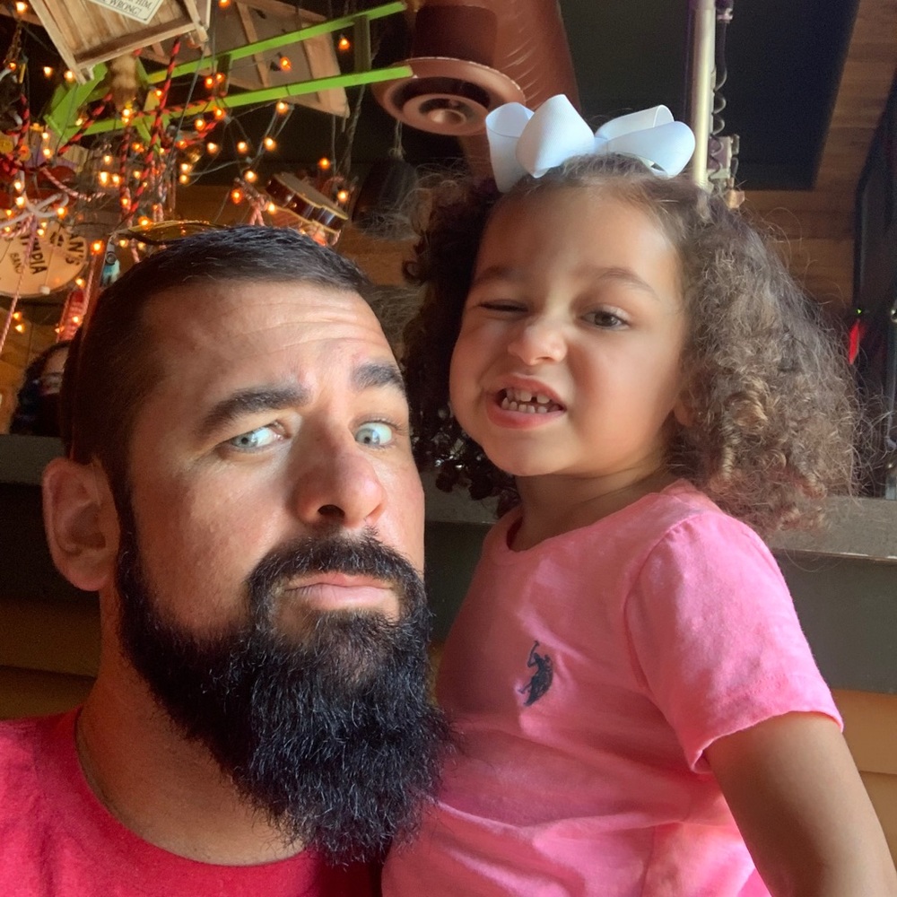 Meet your Posher, Kenneth